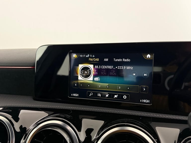 2019 Mercedes-Benz A-Class A200 AMG Line 5dr HATCHBACK PETROL Manual