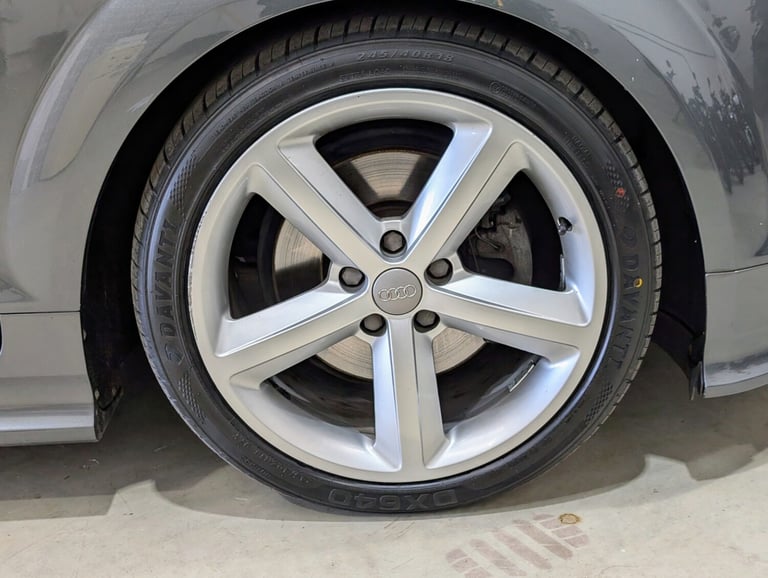 2011 AUDI TT 2.0 TFSI Quattro S-Line S-Tronic, 2 owners, daytona grey, alcantara