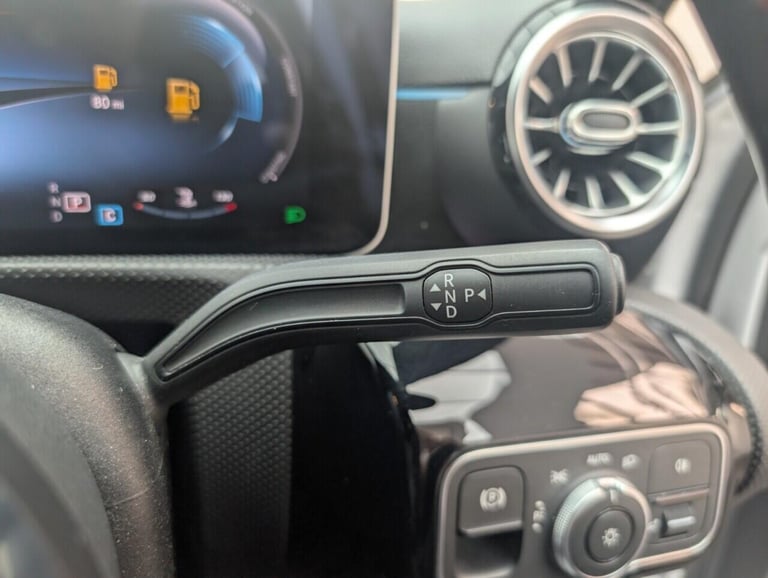 2019 Mercedes-Benz A-Class 1.5 A180d AMG Line (Premium) Hatchback 5dr Diesel 7G-DCT Euro 6 (s/s) ...