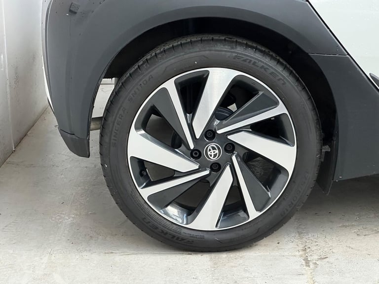 2024 Toyota Aygo X 1.0 VVT-i Edge 5dr HATCHBACK PETROL Manual