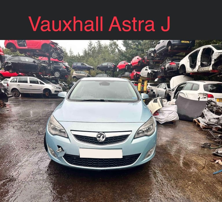 Vauxhall Astra Drivers side headlight. Breaking spares parts 