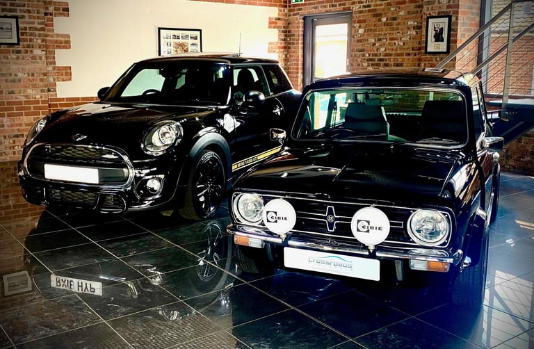 2024 MINI Cooper 1.5 C Sport Auto 3dr - OLED Infotainment Screen &amp; Rear Camera &amp; CarPlay ...