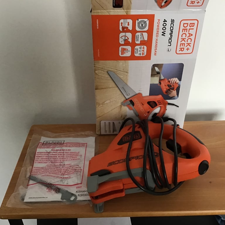 Black & Decker  Saw