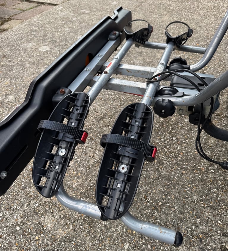 Witter zx200 two 2 bike tow bar towbar bike rack cycle carrier tilting Thule