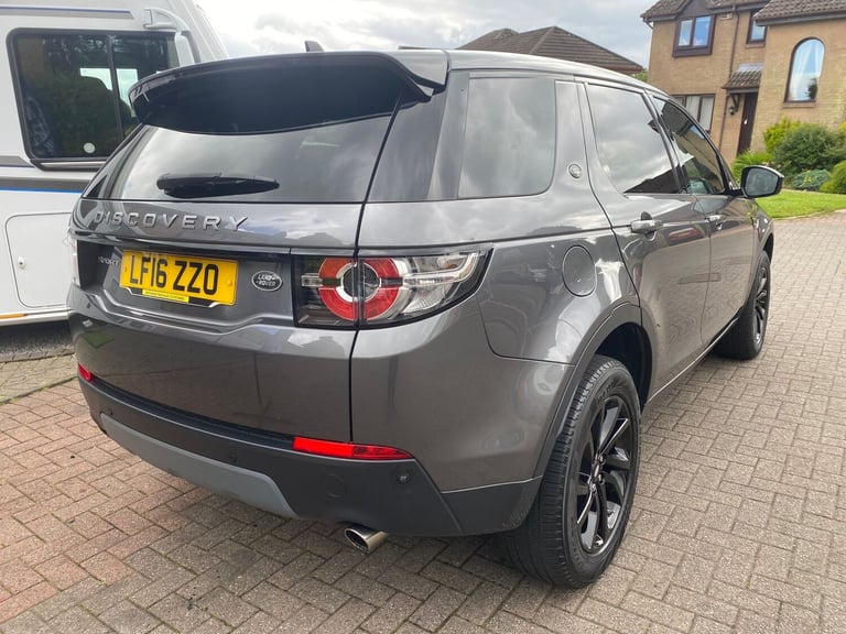 2016 Land Rover Discovery Sport TD4 SE TECH 5-Door Diesel