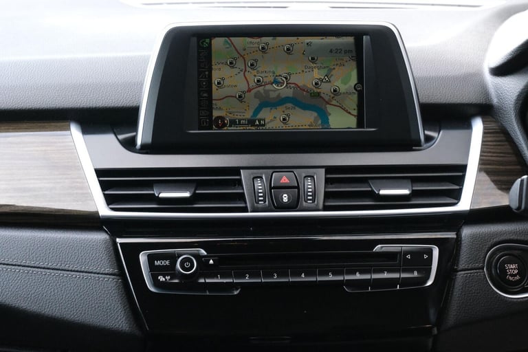 2016 BMW 2 Series Gran Tourer 1.5 218i Luxury Auto Euro 6 (s/s) 5dr ESTATE Petrol Automatic