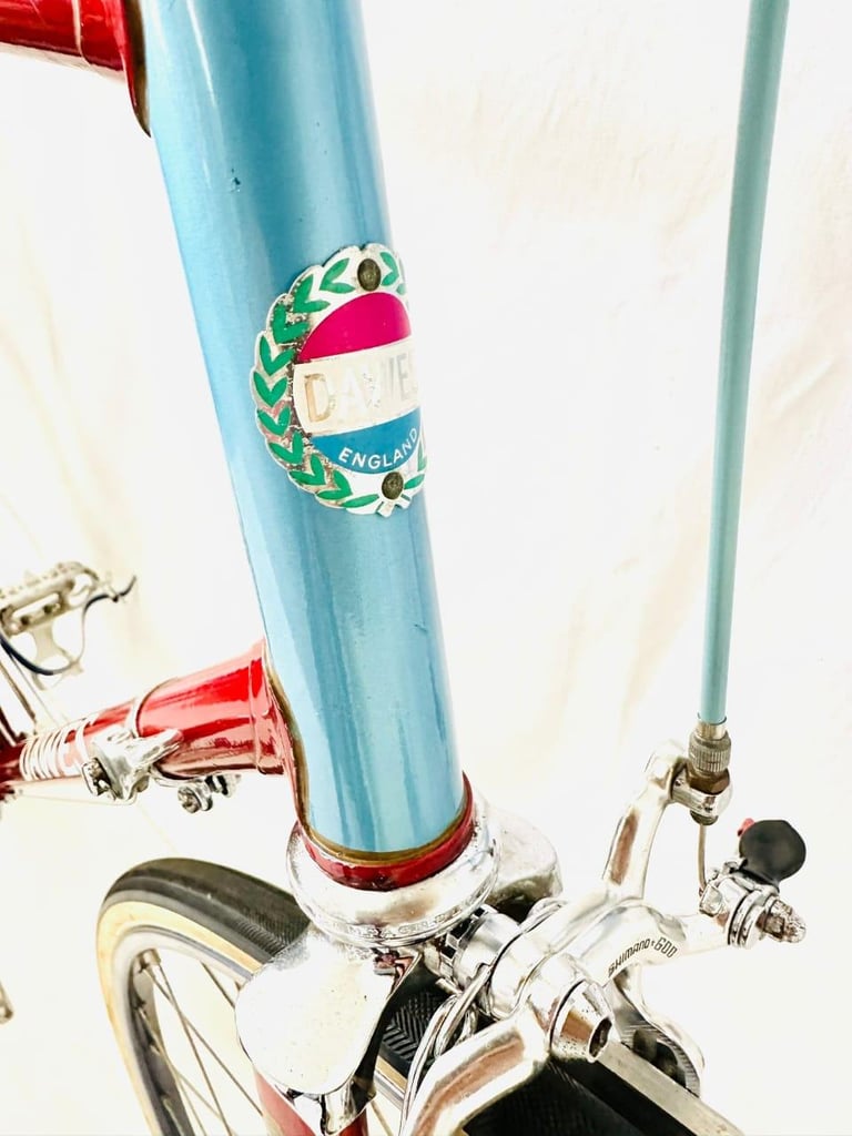 Stunning DAWES MIRAGE Shimano 105 Groupset size 58 cm Road Bike Pristine