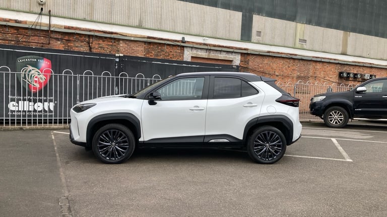 2022 Toyota Yaris Cross 1.5 Hybrid Dynamic AWD 5dr CVT Hybrid Estate Estate Hybrid Automatic