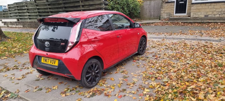 Toyota, AYGO, Hatchback, 2017, Semi-Auto, 998 (cc), 5 doors