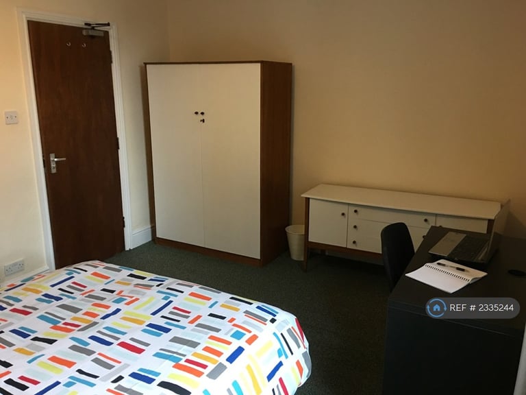 1 bedroom in Newdigate Villas, Nottingham, NG7 (#2335244)