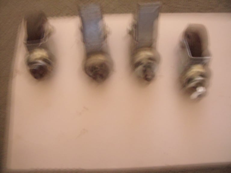 4 x swivelling wheels approx 2inches diameter x 3/4inch thick