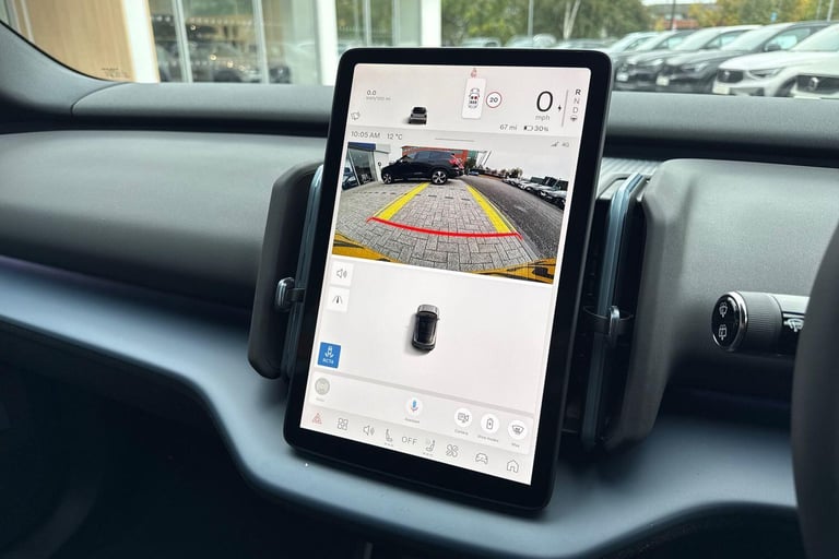 2025 Volvo EX30 Single Motor Extended Range 69kWh Plus SUV 5dr Electric Auto (272 ps) ESTATE Elec...