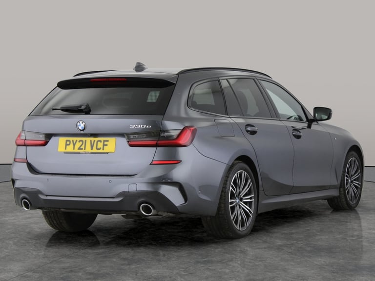 2021 BMW 3 Series 2.0 330e 12kWh M Sport Touring 5dr Petrol Plug-in Hybrid Auto Euro 6 (s/s)  Est...