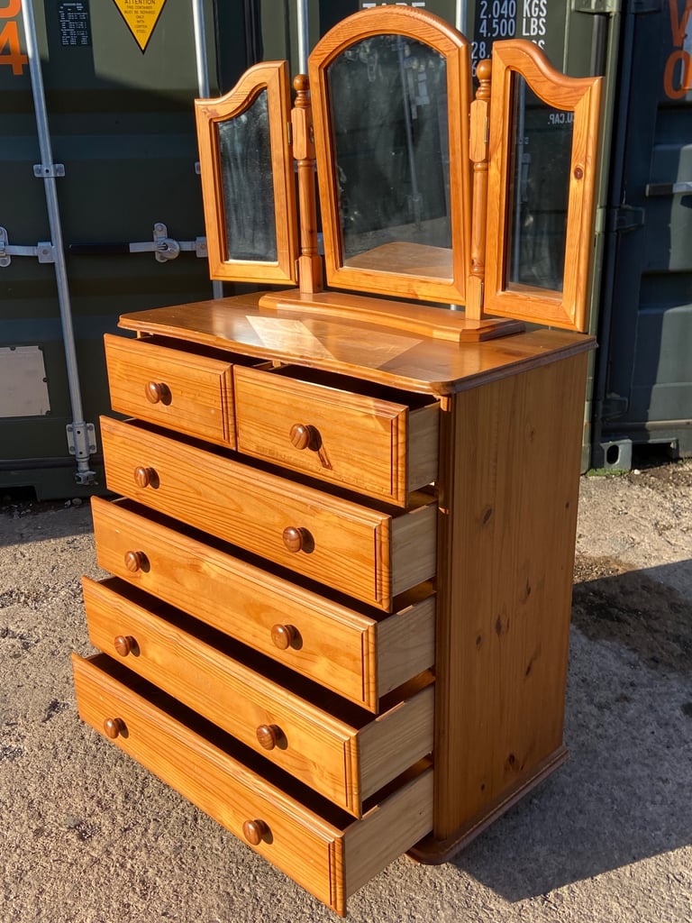 Pine chest of 4+2 drawer & Mirror 