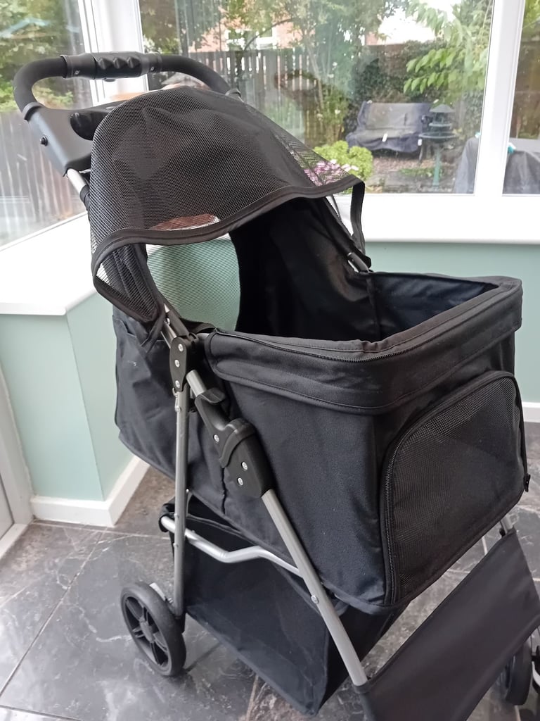 Dog Pushchair
