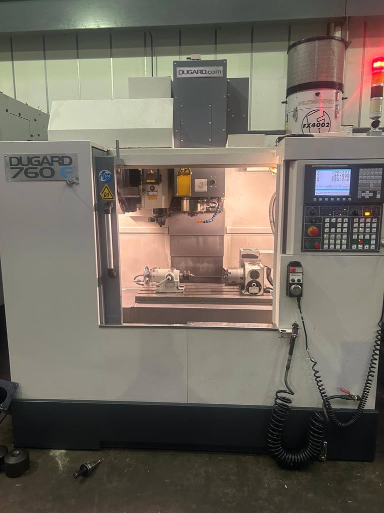 DUGARD 760 VERTICAL MACHINING CENTRE YEAR 2013
