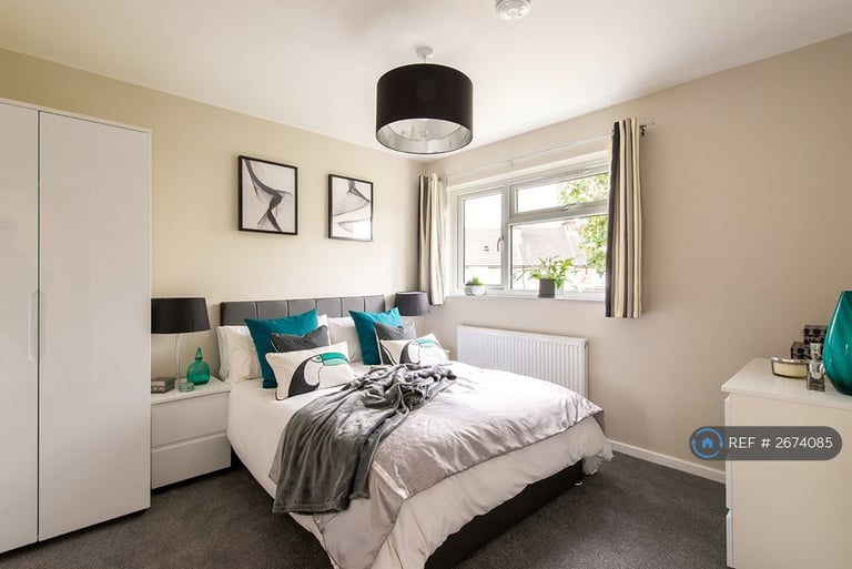 1 bedroom in Bycliffe Terrace, Gravesend, DA11 (#2674085)