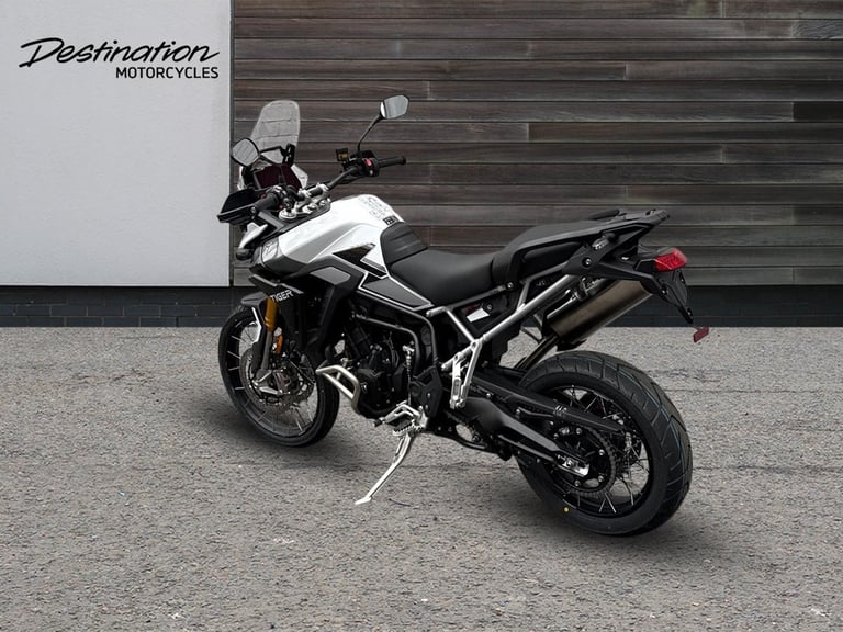 2025 Triumph Tiger 900 RALLY PRO STANDARD TWIN COLOUR Petrol white 6 Speed