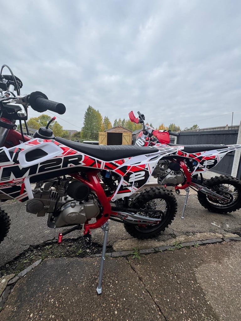 X2 M2r 140cc dirt bikes 
