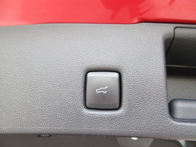 2022 Ford Kuga Kuga Titanium 5 Door 1.5L EcoBlue 120PS FWD 6 Speed Manual HATCHBACK Diesel Manual