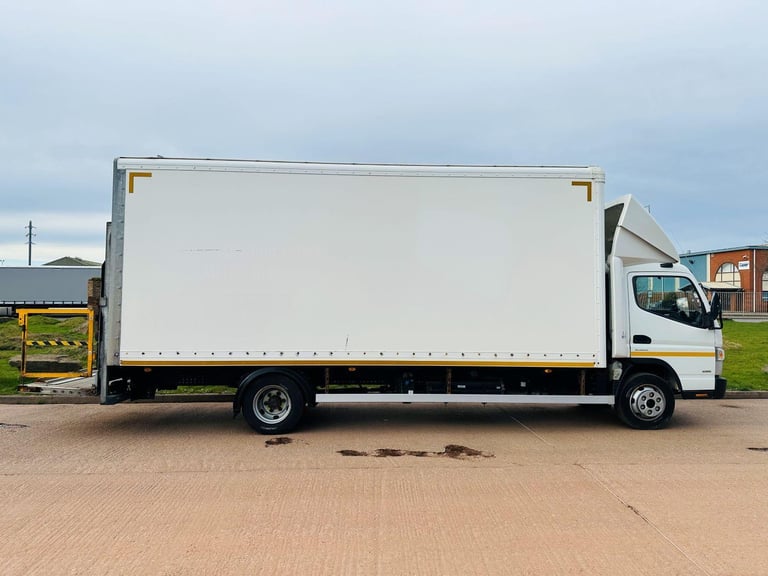 2017 (67) MITSUBISHI FUSO CANTER 7C18 7.5 TON BOX, COLUMN TAIL LIFT