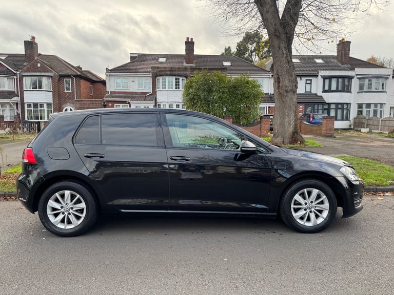 Volkswagen, GOLF, Hatchback, 2014, Manual, 1598 (cc), 5 doors