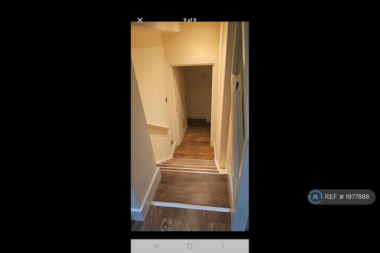 1 bedroom flat in Guildford Road, London, RH4 (1 bed) (#1977888)