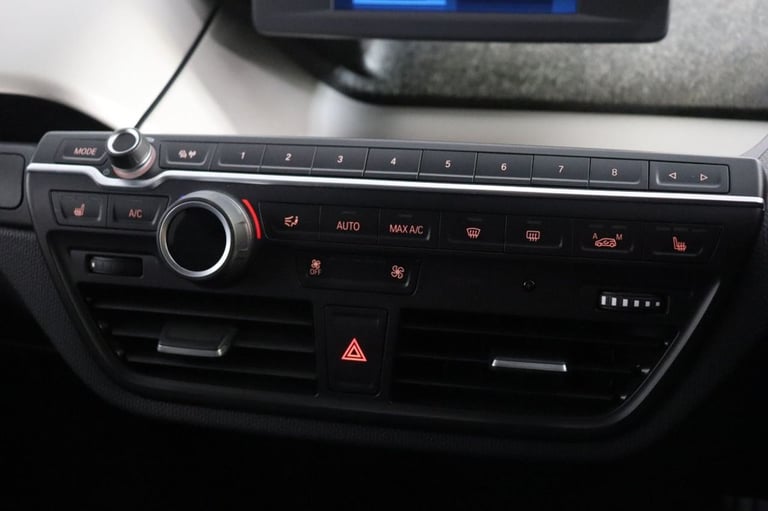 2022 BMW i3 42.2kWh S 5dr Auto (20 inchALLOYS, HEATED SEATS) Hatchback Automatic