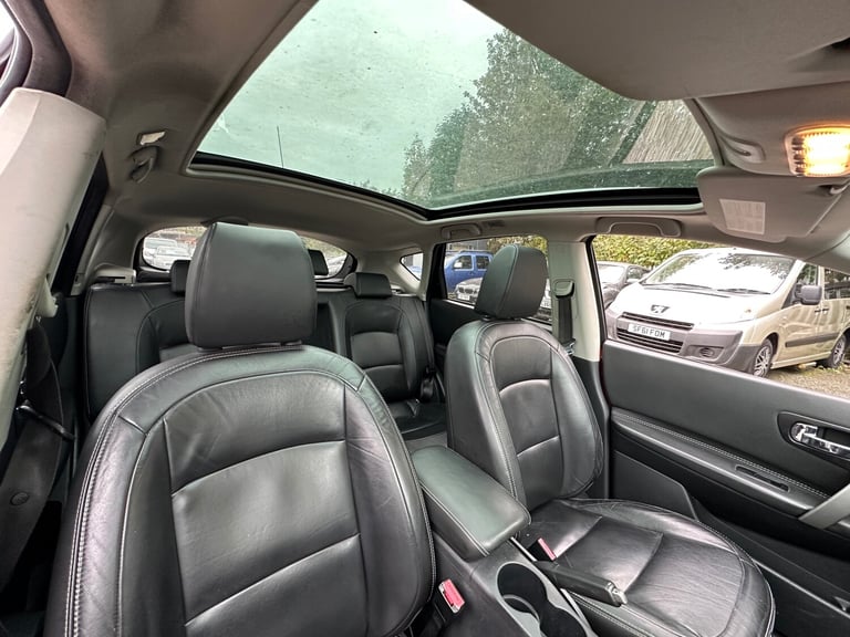 2011 Nissan Qashqai 1.6 [117] Tekna 5dr HATCHBACK Petrol Manual
