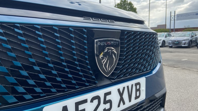 2025 Peugeot 3008 1.2 HYBRID GT SUV 5dr Petrol Hybrid e-DSC6 Euro 6 (s/s) (136 ps) SUV Hybrid Aut...