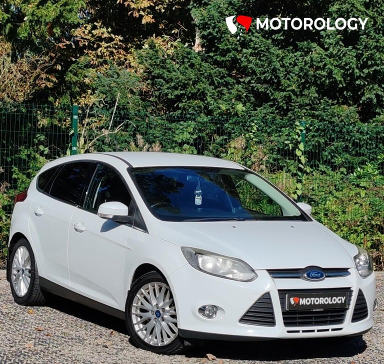 2011 Ford Focus 1.6 Zetec Hatchback 5dr Petrol Manual Euro 5 (125 ps) Hatchback Petrol Manual