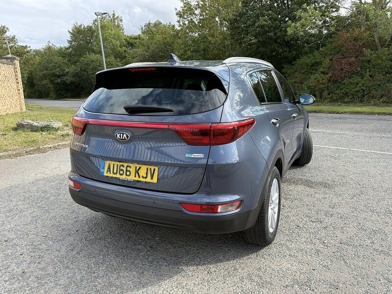 2016 Kia Sportage 1.7 CRDi 2 SUV 5dr Diesel Manual Euro 6 (s/s) (114 bhp) SUV Diesel Manual