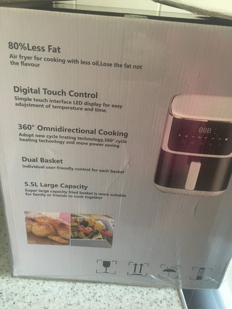 Reduced 5.5 Litre Digital Touch Control Creamy White Air Fryer Only £20 