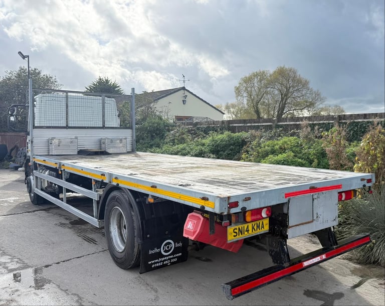 2014 IVECO EUROCARGO 180E25 ALLOY FLATBED EURO-6 18TON U-LEZ !! 5,000 MILES !!