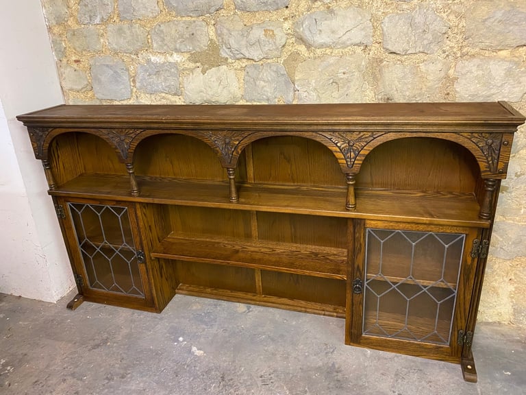 OLD CHARM DRESSER TOP.  VGC