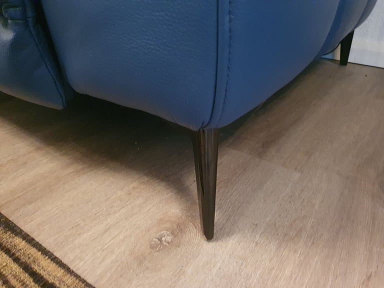 Sofology Designer Leather 3 seater Sofa*Electric Recliner*NEW