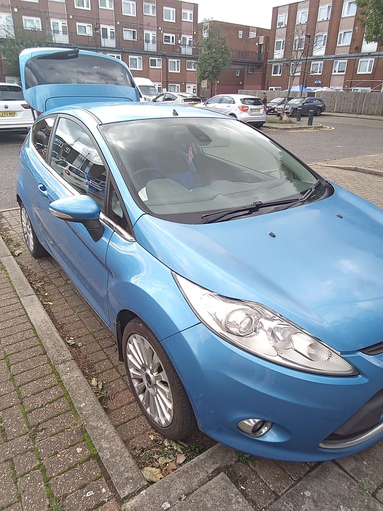 Cheap Ford, FIESTA, Hatchback, 2009, Manual, 1388 (cc),3 doors for sale in Canning Town, Greater London