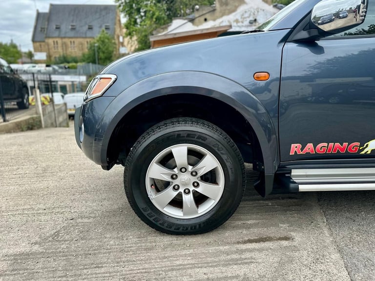 2010 Mitsubishi L200 Double Cab DI-D Raging Bull 4WD 134Bhp PICK UP Diesel Manual