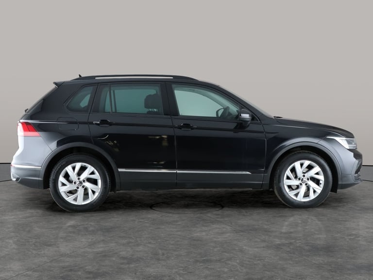 2021 Volkswagen Tiguan 1.5 TSI Life SUV 5dr Petrol Manual Euro 6 (s/s) (130 ps) - CARPLAY - NAV -...