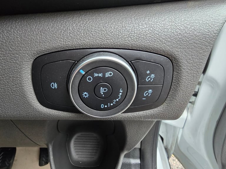 2022 Ford Transit Custom 300 2.0 EcoBlue 130 PS Leader L1 H1 SWB - EURO 6 + BLUETOOTH PANEL VAN D...