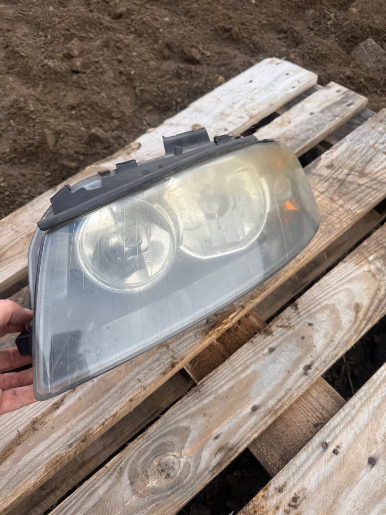 image for Audi A3 Passenger Headlight 2006 