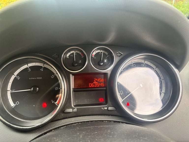 Peugeot 308 petrol 