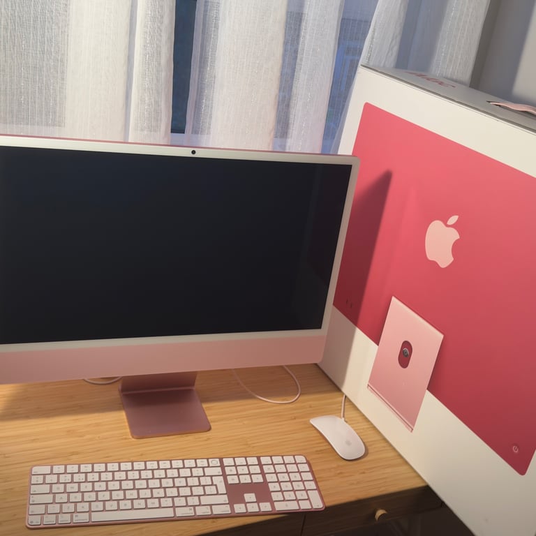  Apple iMac 24-inch, 2024 M4 Processor, 16GB RAM, 256GB SSD, 8‑Core GPU, 4.5K