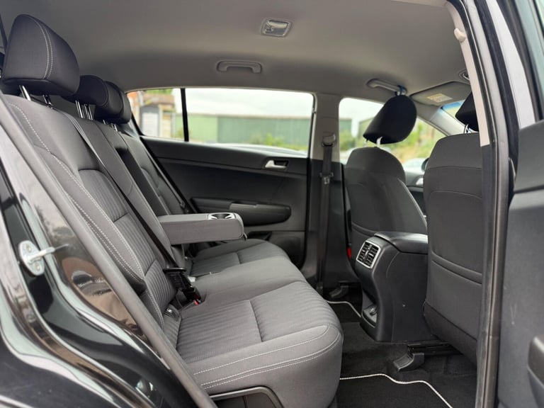 2017 Kia Sportage 1.7 CRDi 1 Euro 6 (s/s) 5dr ESTATE Diesel Manual