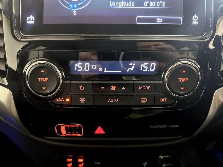 2019 Mitsubishi L200 2.4 DI-D DC Barbarian Auto 4WD Euro 6 4dr Automatic Pickup Diesel Automatic