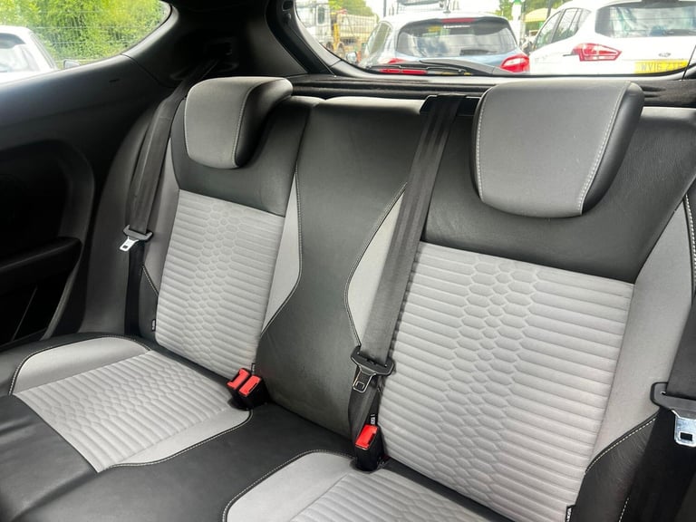 2017 Ford Fiesta 1.6T EcoBoost ST-3 Hatchback 3dr Petrol Manual Euro 6 (182 ps) HATCHBACK Petrol ...