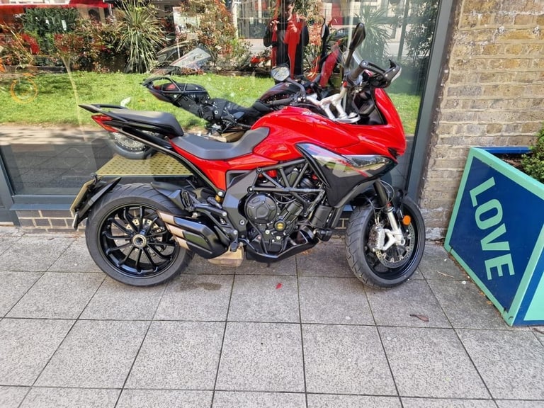 MV AGUSTA TURISMO VELOCE 800, LOW MILES FULL HISTORY