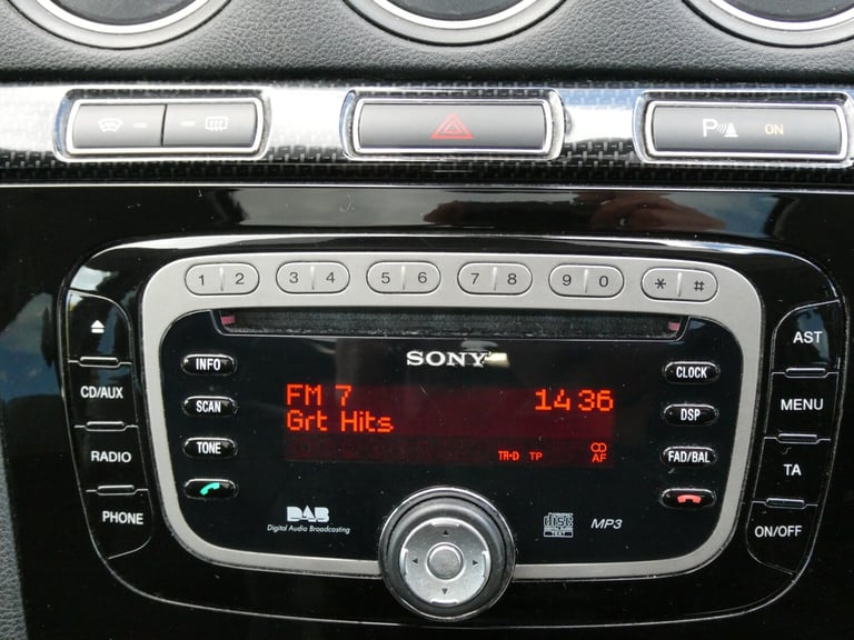 2.2 TDCi 200 Titanium X Sport 5dr *12 SERVICES +PAN ROOF +CRUISE +BTOOTH*