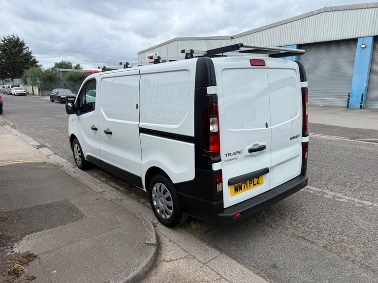 2021 71 RENAULT TRAFIC 2.0 DCI ENERGY 28 BUSINESS PANEL VAN 5DR DIESEL MANUAL SW