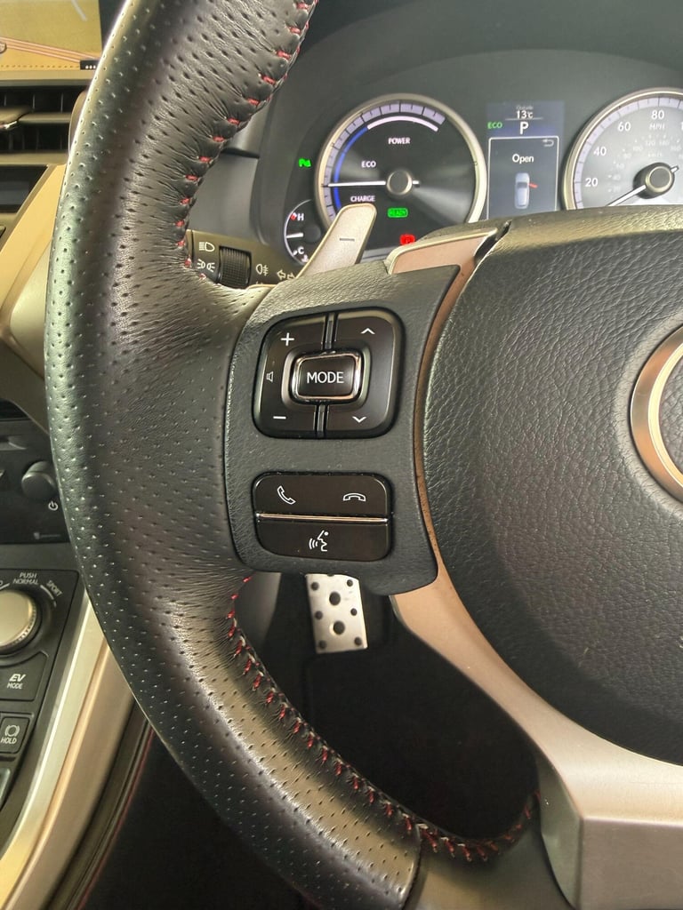 2014 Lexus NX 2.5 300h F Sport SUV 5dr Petrol Hybrid E-CVT 4WD Euro 6 (s/s) (197 ps) ESTATE Petro...